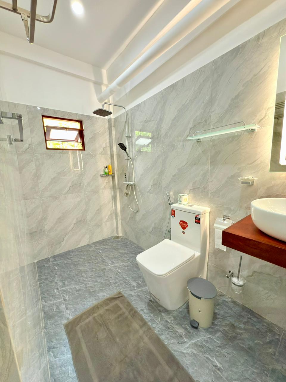 Deluxe Family Room — photo 9